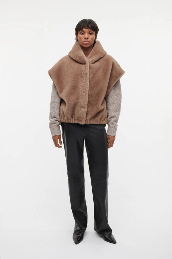 STUDIO AR Faux mink gilet Olena camel - Foto 5