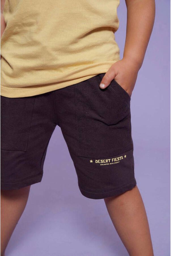 Sturdy sweatshort Desert Fiesta donkerbruin