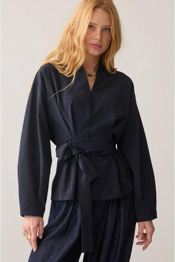 Summum getailleerde top met krijtstreep donkerblauw