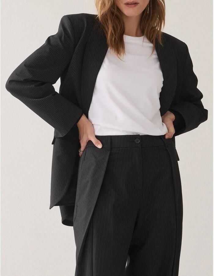 Summum tapered broek met krijtstreep zwart