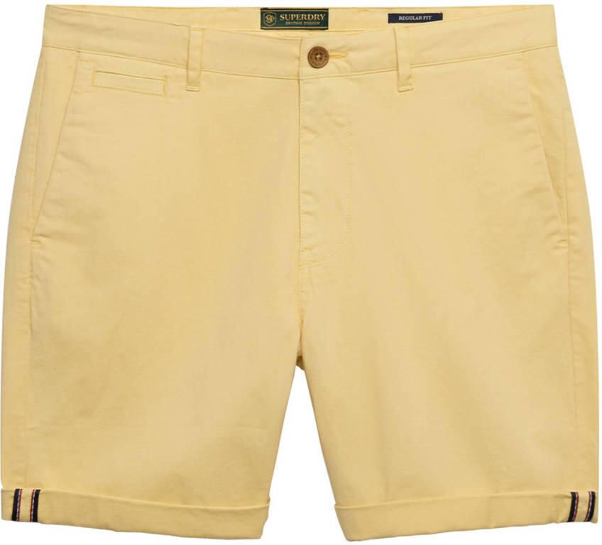 Superdry slim chino short geel