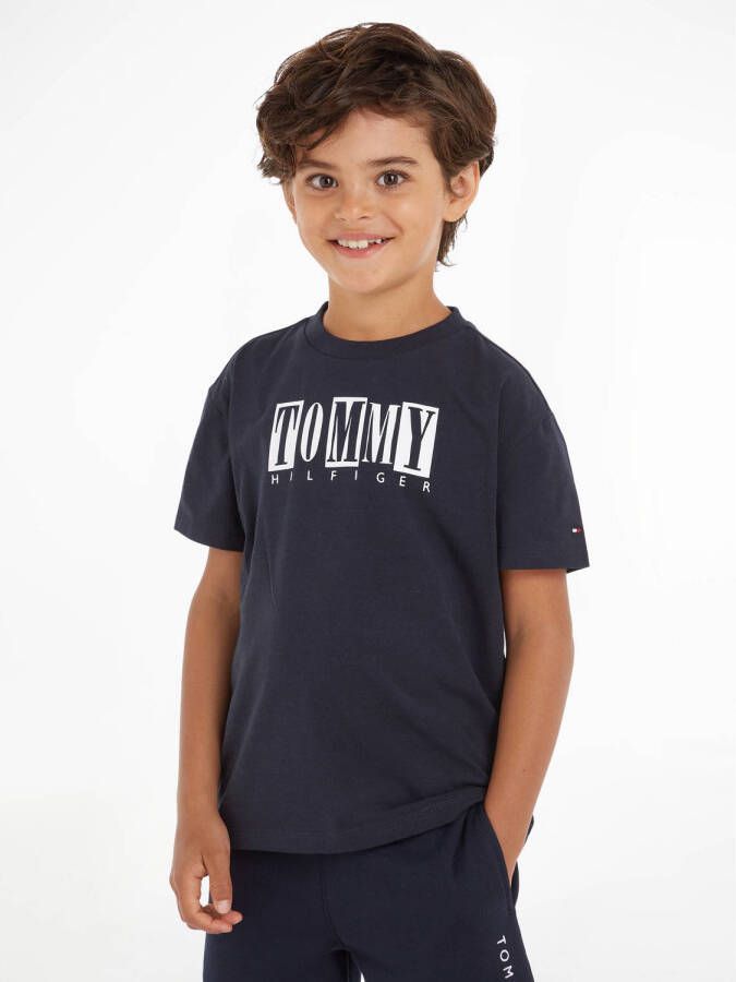 Tommy Hilfiger T-shirt SEASONAL TOMMY LOGO TEE S S met een logo-opschrift