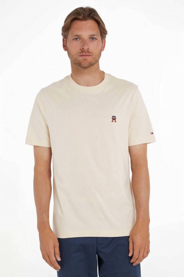 Tommy Hilfiger T-shirt met labelstitching model 'SMALL IMD TEE'