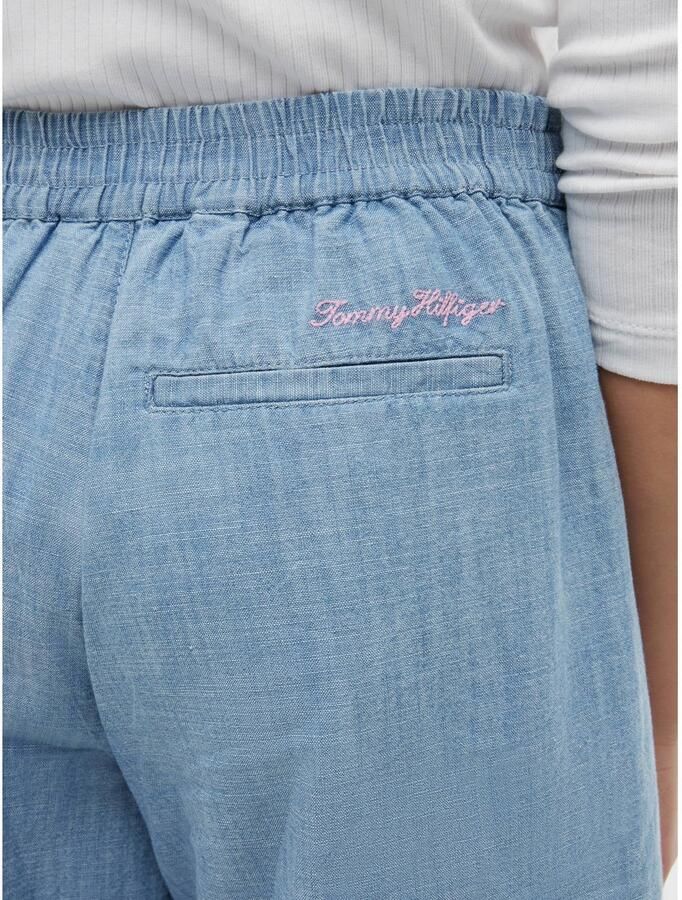 Tommy Hilfiger denim wide leg bermuda short met plooien lichtblauw - Foto 2