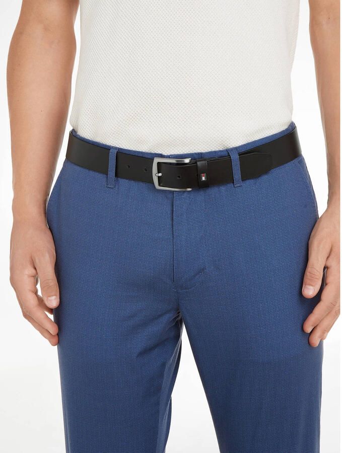Tommy Hilfiger Leren riem DENTON 3 5 Robuuste leren riem met vlaglabel zilverkleurige gesp verstelbaar