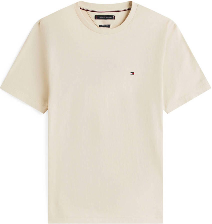 Tommy Hilfiger T-shirt ESSENTIAL REG FIT SOLID TEE met borduursel en ronde hals - Foto 6