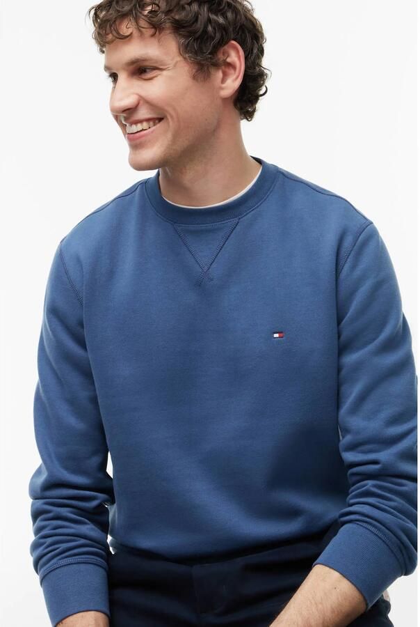 Tommy Hilfiger Sweatshirt ESS SEASONAL FLEECE CREWNECK met ronde hals en borduursel - Foto 7