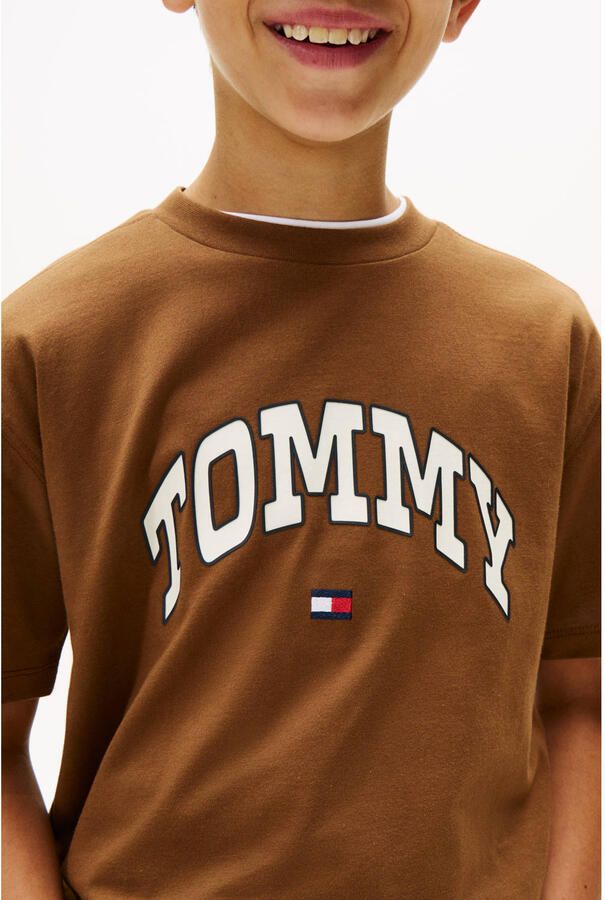 Tommy Hilfiger T-shirt Korte Mouw VARSITY RAISED PRINT TEE SS - Foto 1