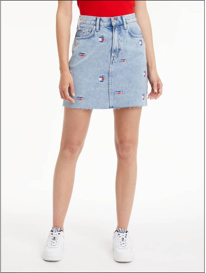 Tommy Jeans rok met logo en patches denim light 02