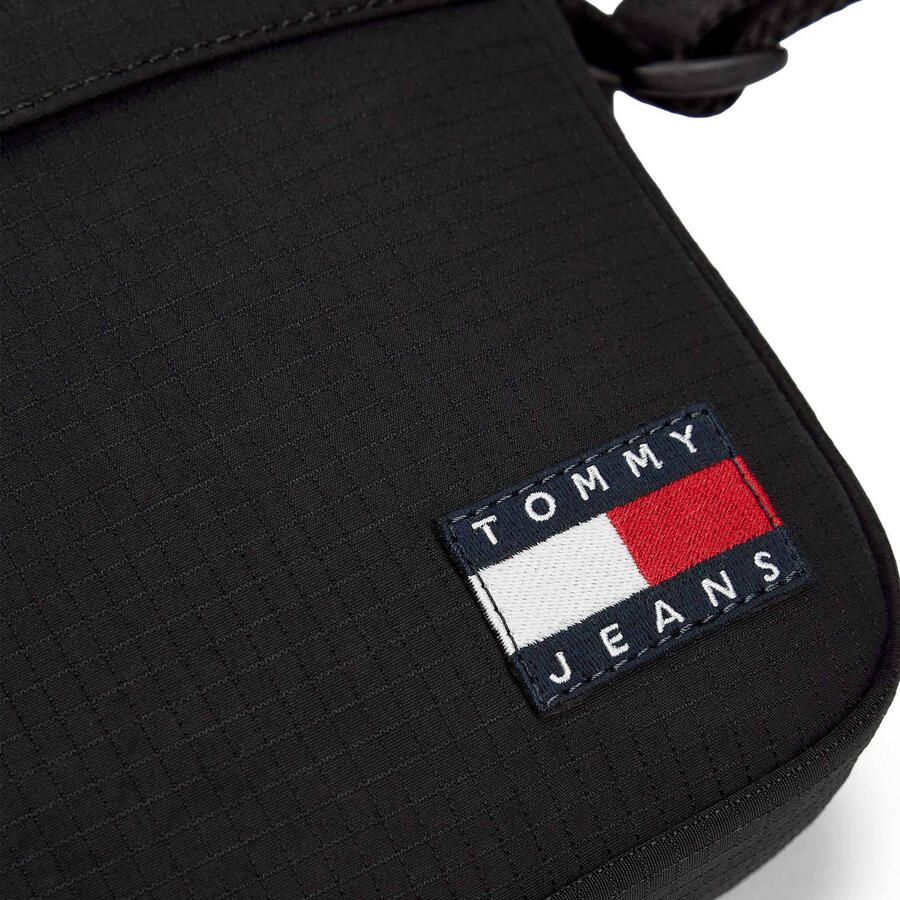Tommy Jeans crossbody tas TJM Essential Daily zwart - Foto 2