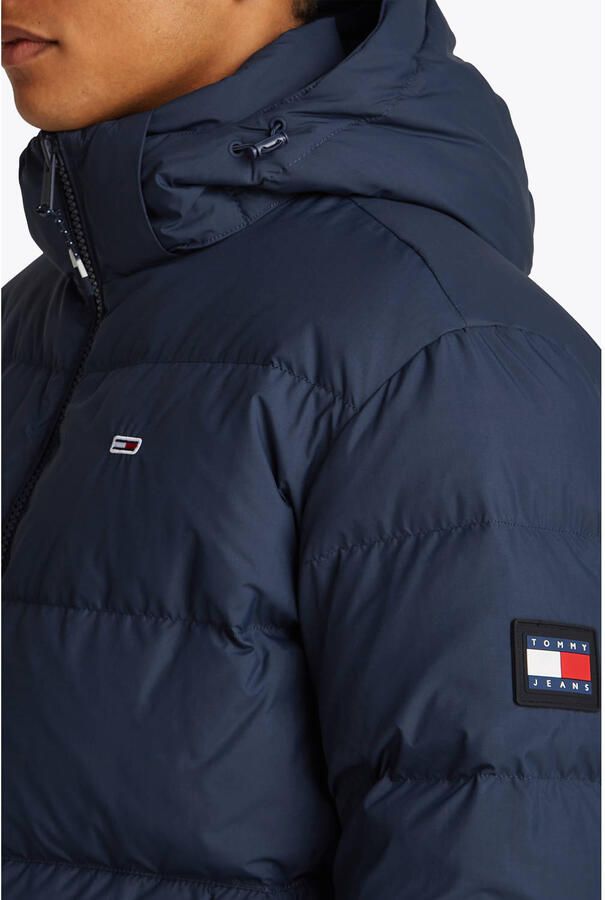 TOMMY JEANS Gewatteerde jas TJM ESSENTIAL DOWN JACKET EXT Winterjas Outdoorjas Gevoerd 2 in 1 jas afneembare capuchon