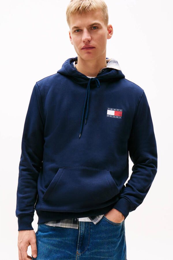 TOMMY JEANS Sweatshirt TJM REG ESSENTIAL FLAG HOOD EXT met bedrukte merklogo op borsthoogte - Foto 2