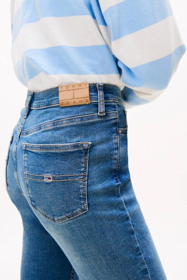 TOMMY JEANS Skinny fit Jeans SYLVIA HR SSKN CG4 met logo badge en label vlaggen - Foto 2