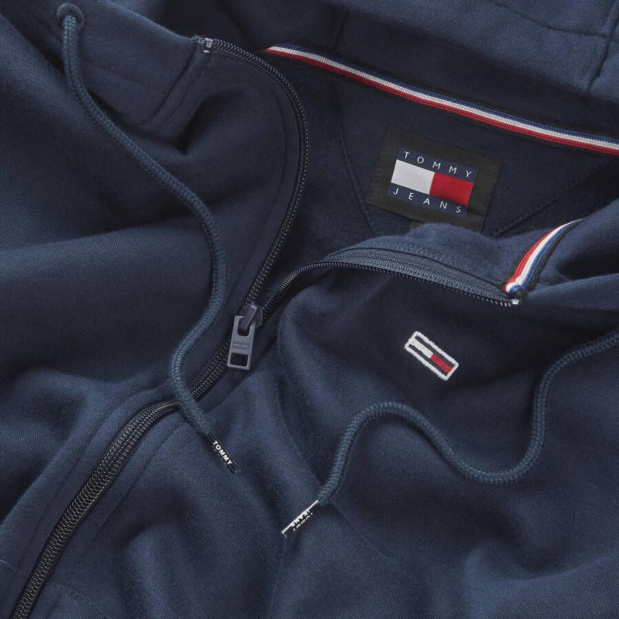 TOMMY JEANS Sweatshirt TJM REG S FLAG ZIP FLEECE THRU met geborduurd merklogo op borsthoogte