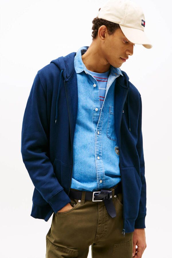 TOMMY JEANS Sweatshirt TJM REG S FLAG ZIP FLEECE THRU met geborduurd merklogo op borsthoogte