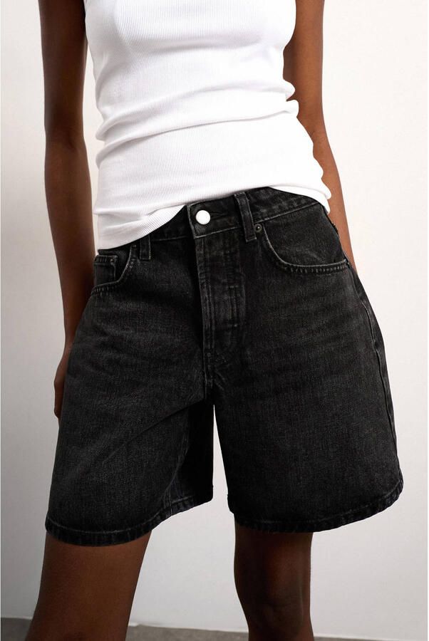TOPSHOP denim high waist short black denim