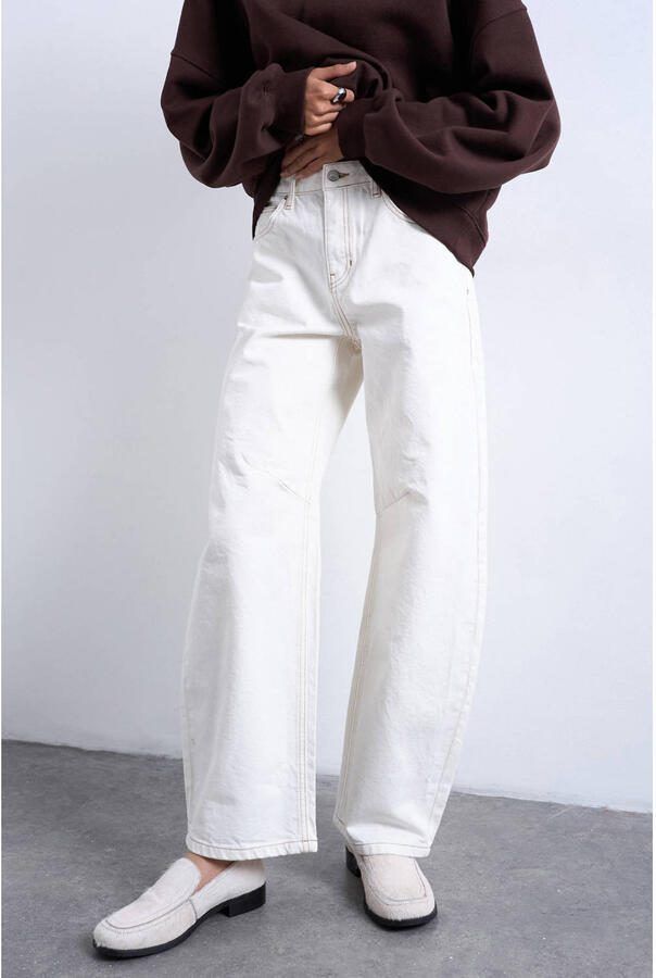 Topshop Barrel fit jeans model 'ALMA'