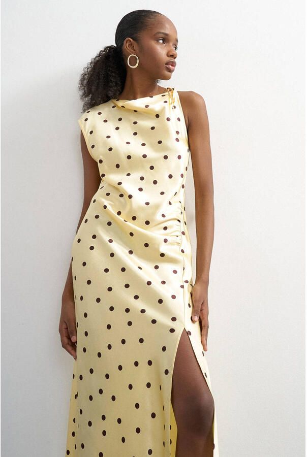 TOPSHOP satijnen maxi jurk met stippen lichtgeel - Foto 3