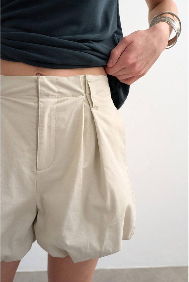 TOPSHOP straight regular waist cargo short ecru - Foto 2