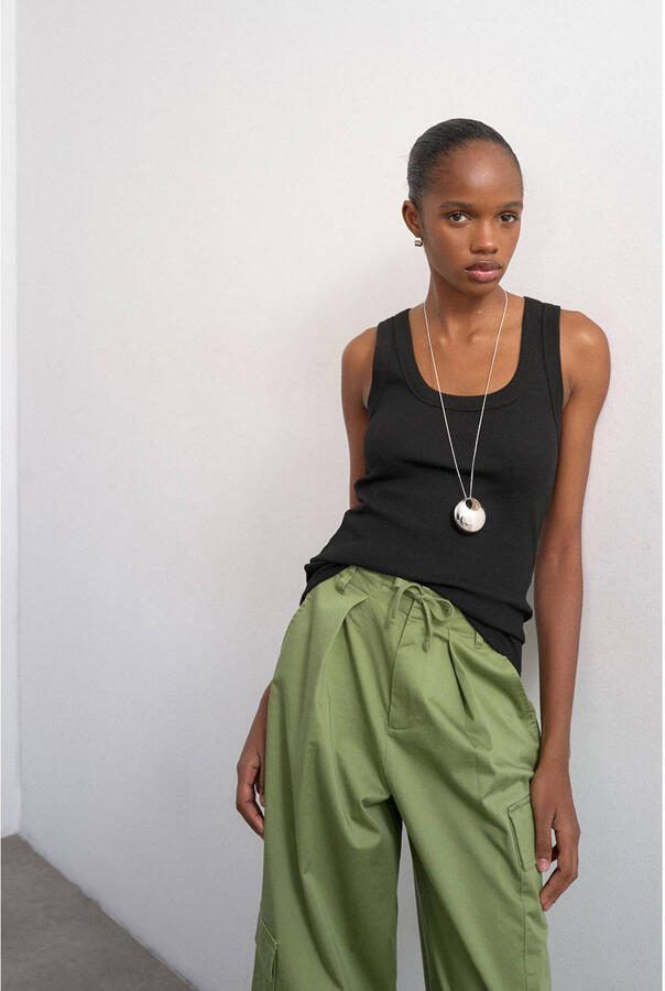 Topshop Tanktop in riblook model 'HONEY'
