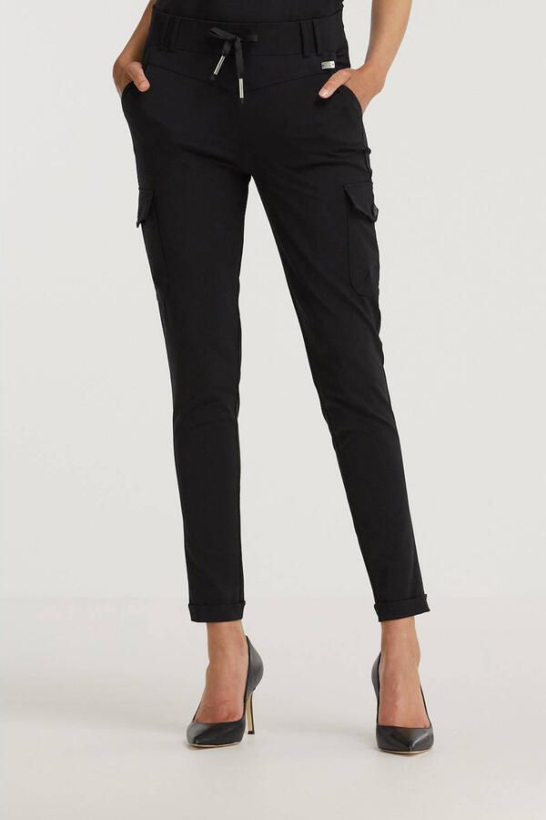 TQ-Amsterdam high waist slim fit cargobroek Karin van travelstof zwart