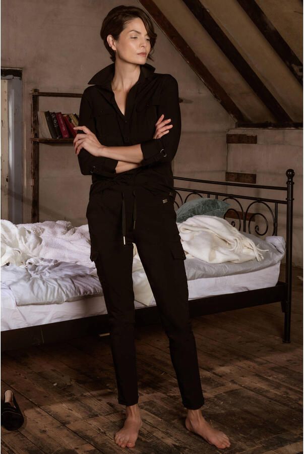 TQ-Amsterdam high waist slim fit cargobroek Karin van travelstof zwart - Foto 3