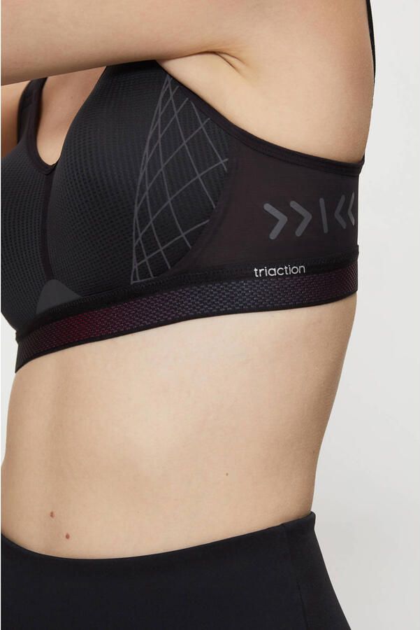 Triaction by Triumph Sport-bh CARDIO CLOUD P de lichtste sportbeha van de wereld