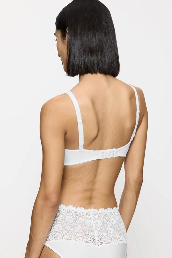 Triumph Beugel-bh Amourette Stretch-kant met zachte elastische jacquard-bandjes