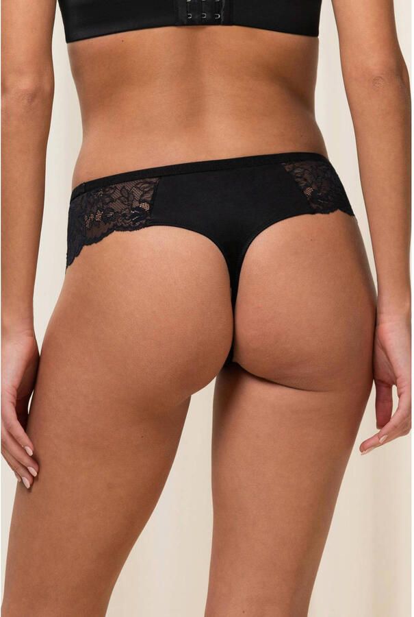 Triumph String van kant model 'Amourette Charm'