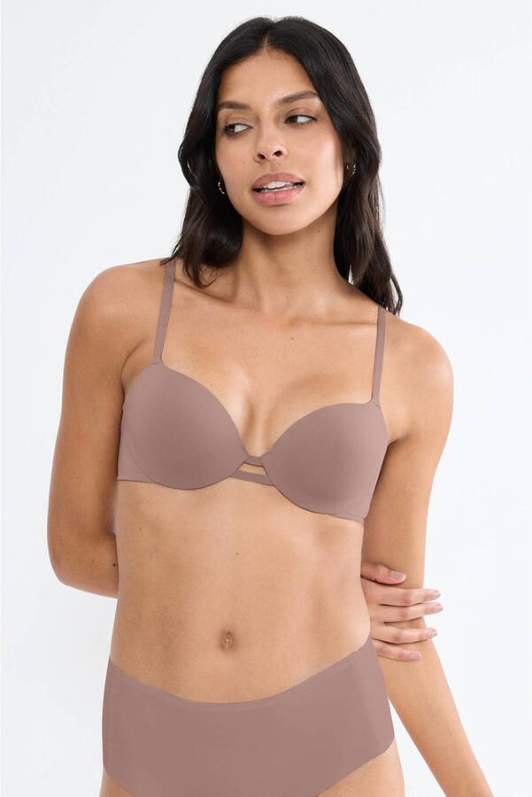 Triumph voorgevormde beugelbh Body Make-Up Illusion beige