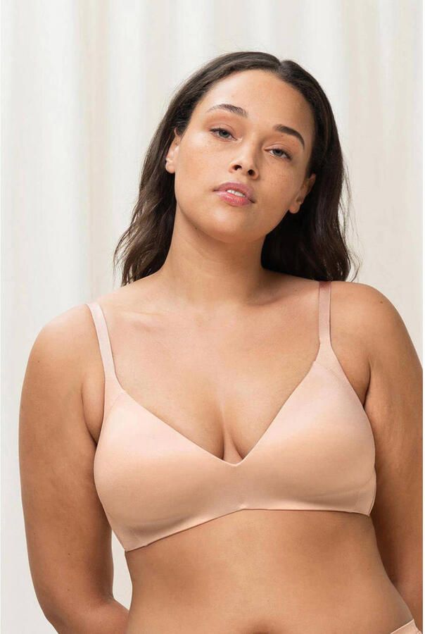 Triumph voorgevormde bh zonder beugel Body Make-Up Soft Touch lichtbeige