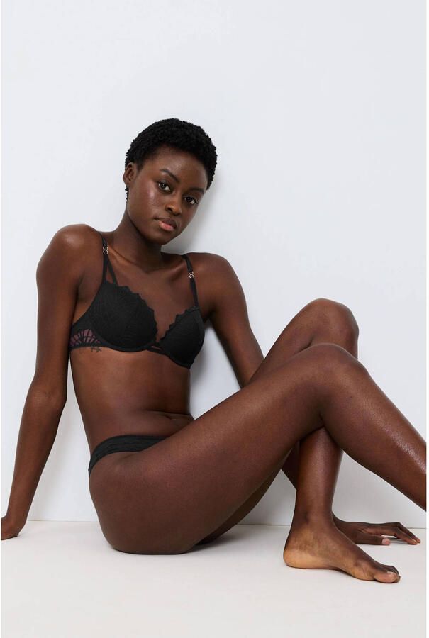 Triumph voorgevormde push-up bh That Night In Vegas zwart - Foto 1