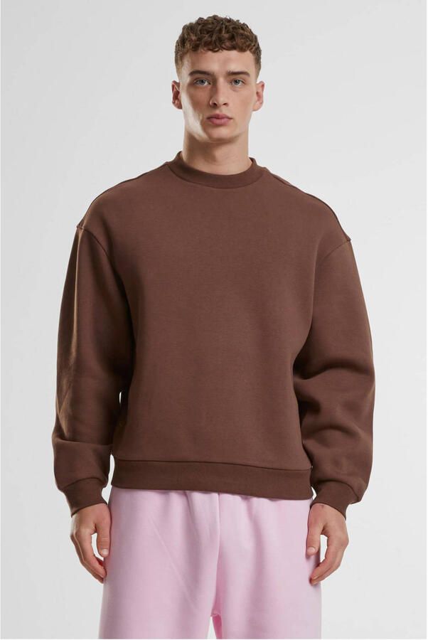 Urban Classics Fluffy Crewneck chocolatebrown Hoodies & Sweaters in bruin formaten: S