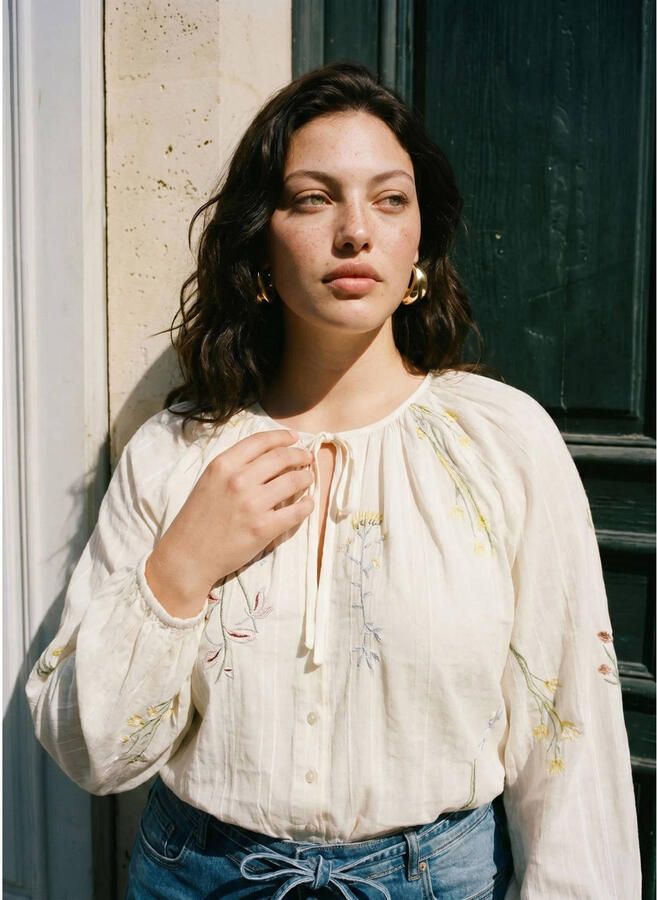 VERO MODA CURVE gebloemde blouse ecru