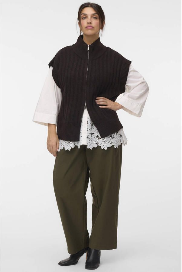 VERO MODA CURVE Plus Size gebreid vest met wol donkerbruin - Foto 3