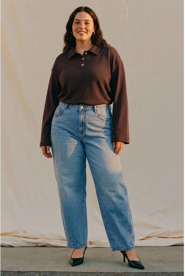 VERO MODA CURVE x Wehkamp sweater Plus Size donkerbruin - Foto 2