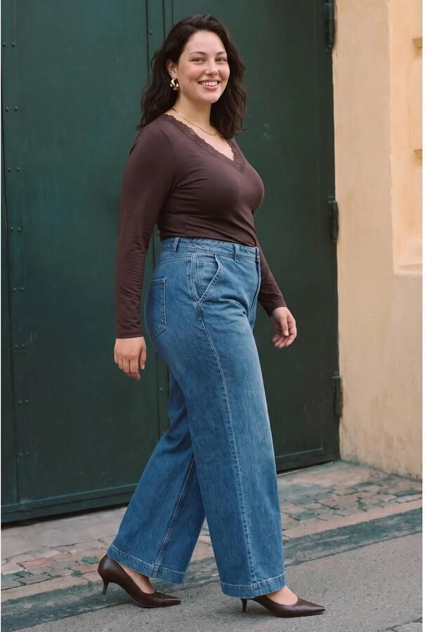 VERO MODA CURVE wide leg jeans Plus Size middelblauw - Foto 2