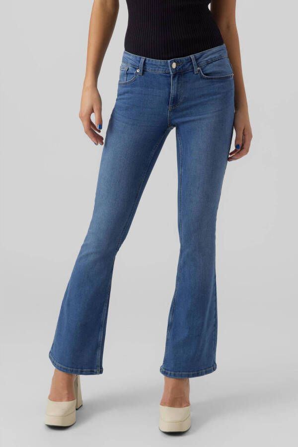 VERO MODA mid waist flared jeans VMSCARLET medium blue denim