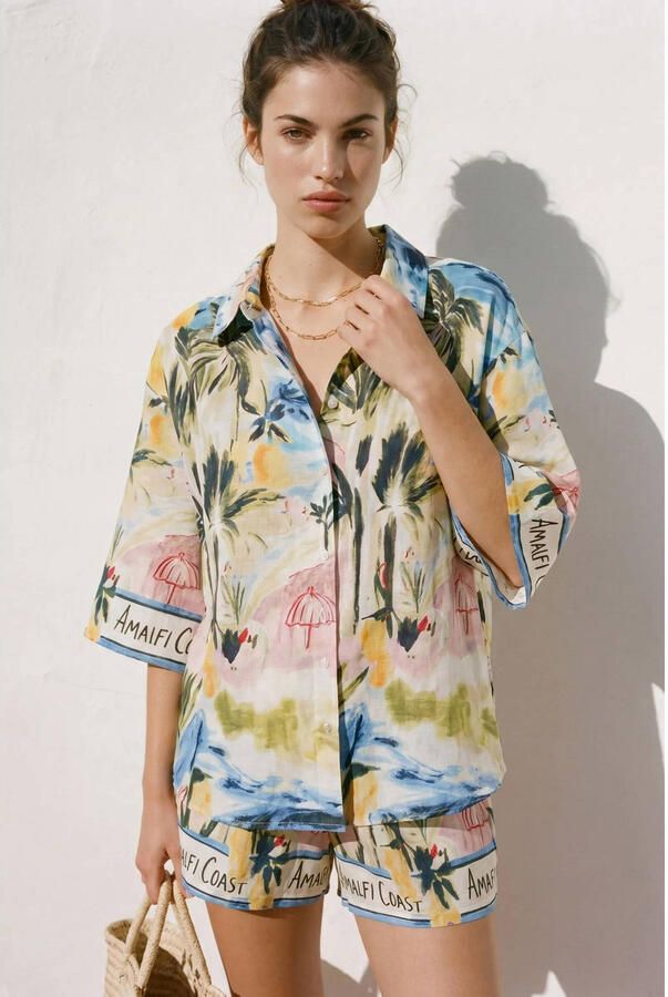 Vero Moda relaxed fit short van mix van biologisch katoen en linnen model 'EDITH'