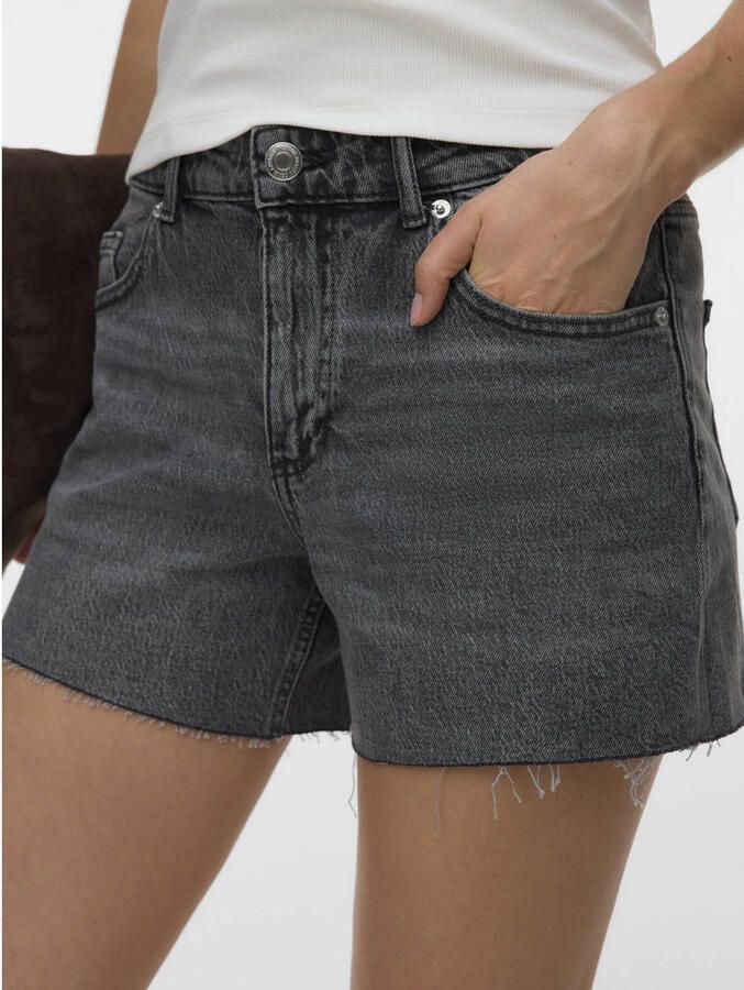 Vero Moda regular fit korte jeans van katoenmix model 'TESS' - Foto 2