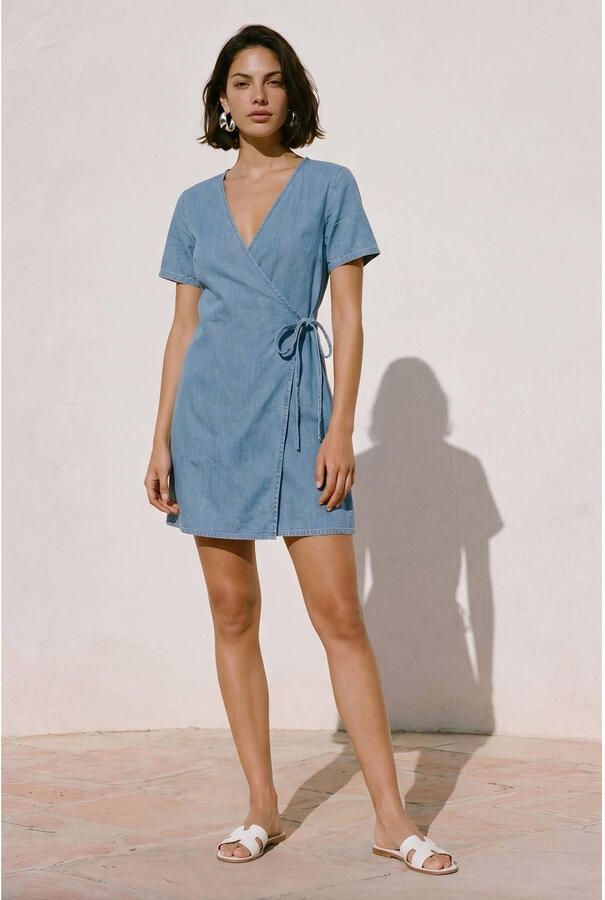 VERO MODA katoenen korte wikkeljurk lichtblauw - Foto 2