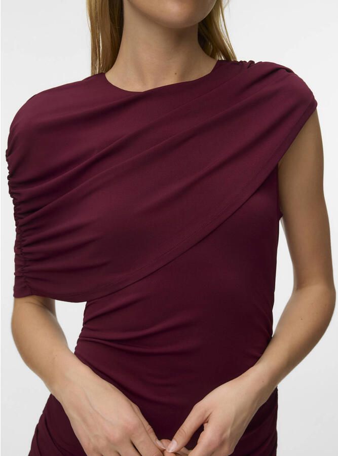 Vero Moda Nauwsluitende avondjurk met korte cape model 'KASSANDRA'