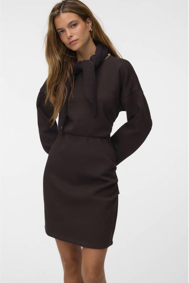 VERO MODA x Wehkamp midi sweatjurk bruin