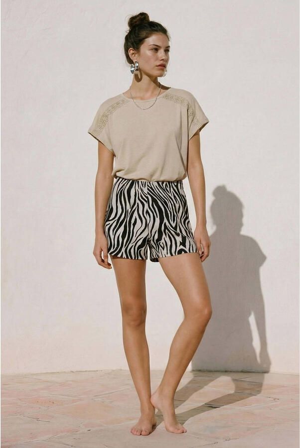 Vero Moda relaxed fit bermuda van mix van viscose en linnen model 'JESMILO' - Foto 3