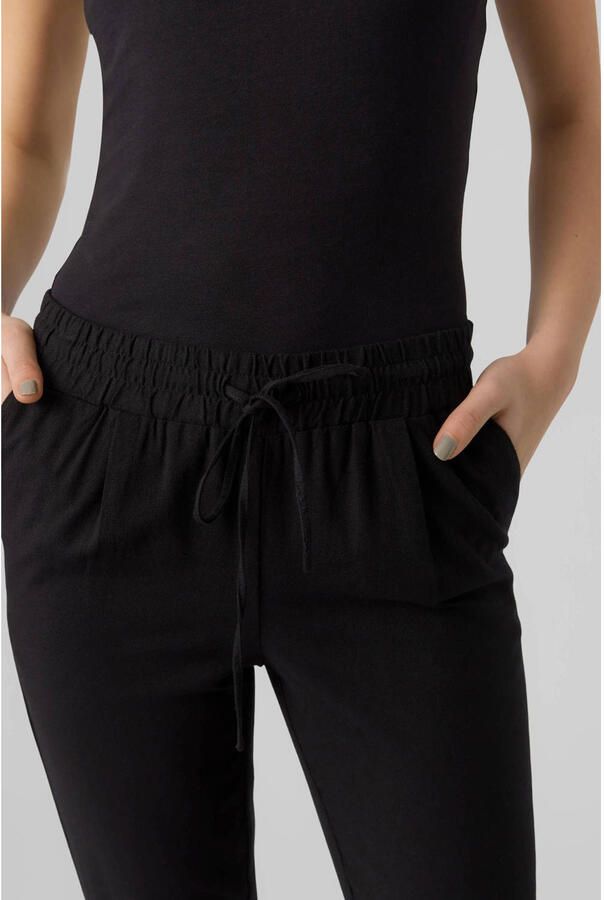 Vero Moda Comfortbroek VMJESMILO MW ANKLE PANTS WVN NOOS met elastische manchet en tunnelkoord