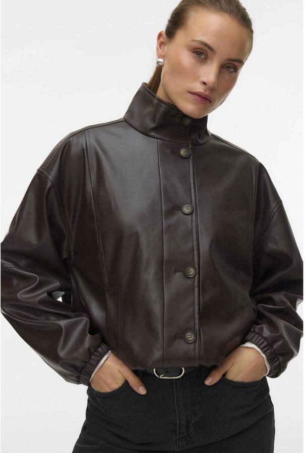 VERO MODA x Noor de Groot imitatieleren jasje donkerbruin