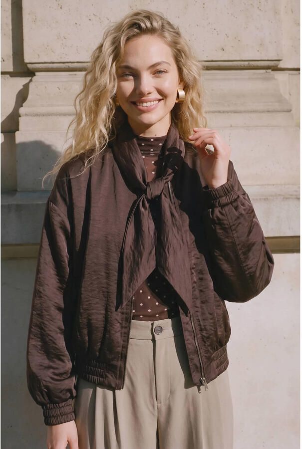 VERO MODA x Wehkamp bomberjack bruin - Foto 2