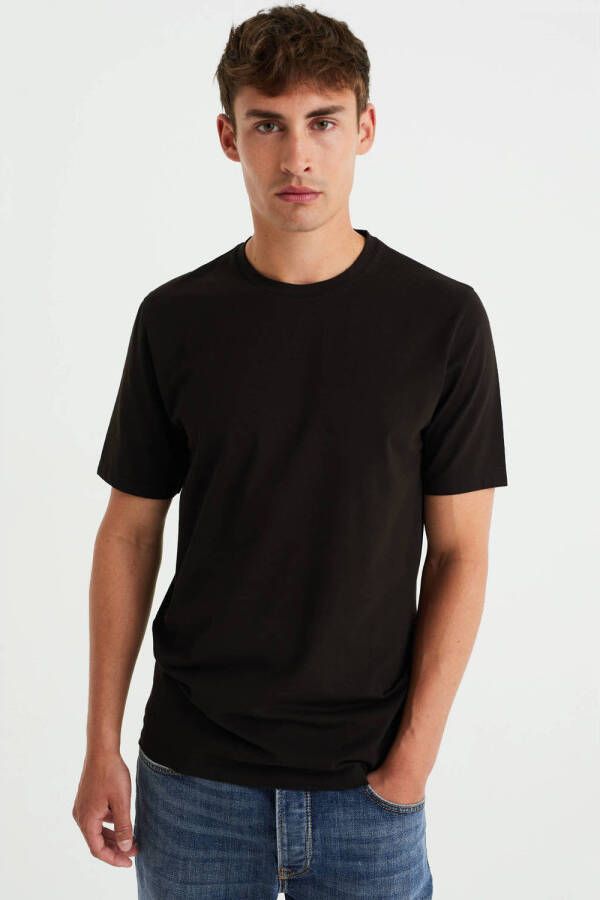 WE Fashion regular fit T-shirt black uni