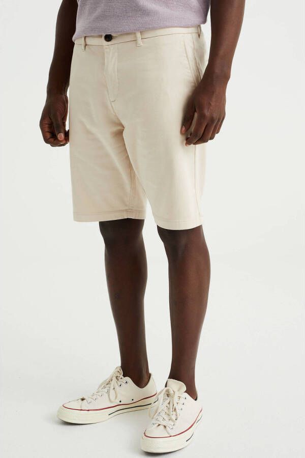 WE Fashion straight fit short moonbeam