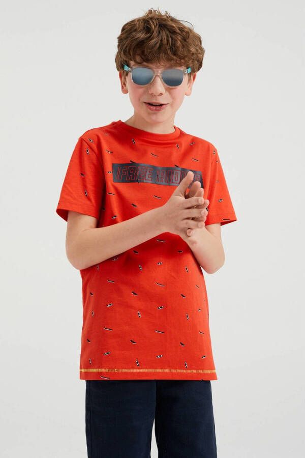 WE Fashion T-shirt met all over print oranje